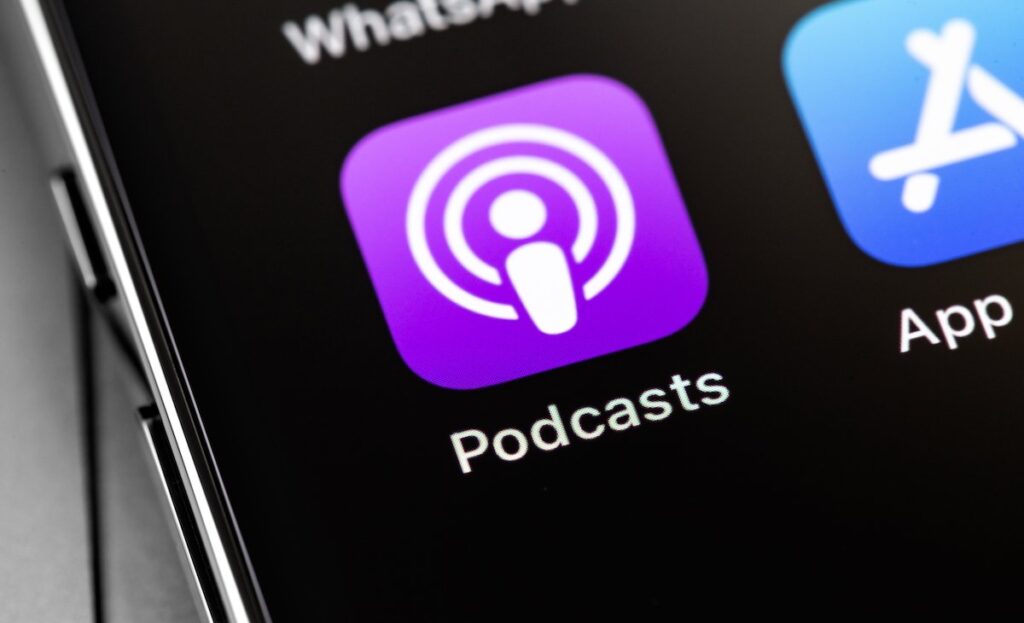 Apple раскрывает сделку по найму команды и лицензированию технологии подкаст-стартапа Huxe